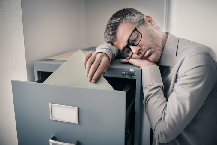 ¿Qué es la hipersomnia?