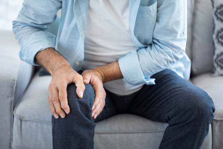 ¿Qué hacer ante la sensación de ardor en la rodilla?