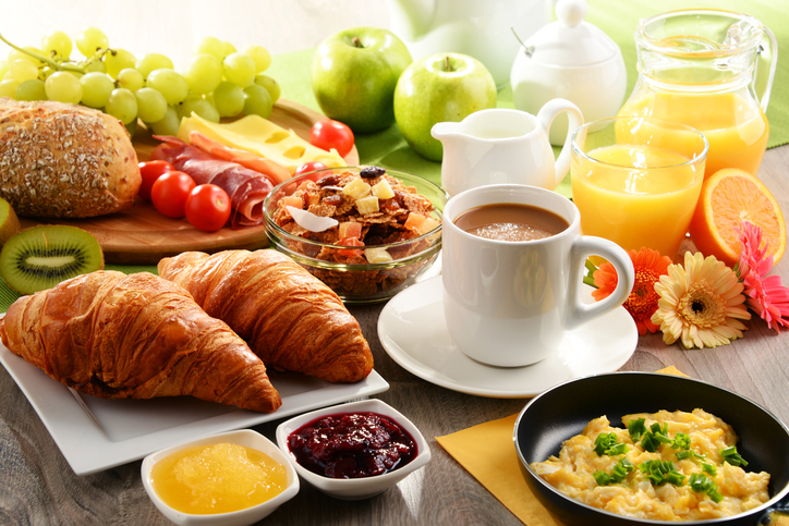 Cómo debe ser un desayuno saludable