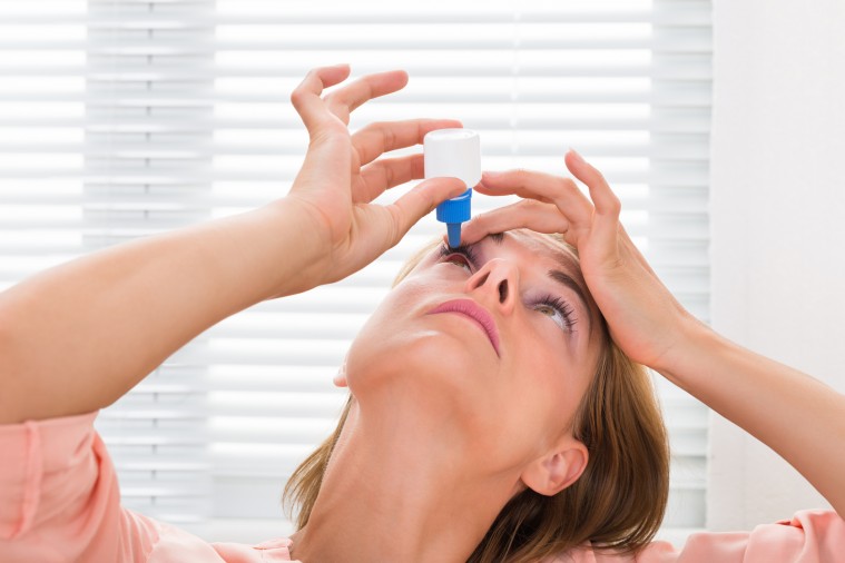 ¿Cómo protegerse de la conjuntivitis?