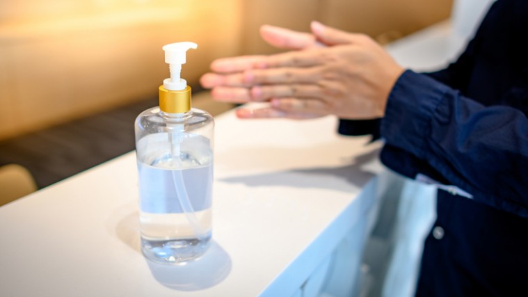 Cómo hacer tu propio gel desinfectante en casa